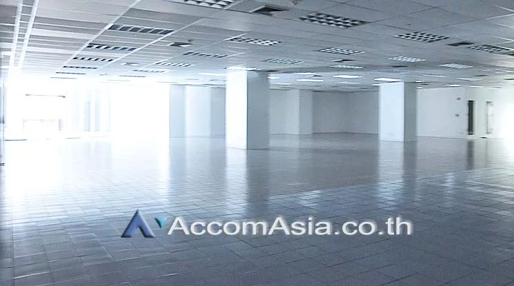 5  Office Space For Rent in Sukhumvit ,Bangkok BTS Asok - MRT Phetchaburi at Q House Asoke AA14072